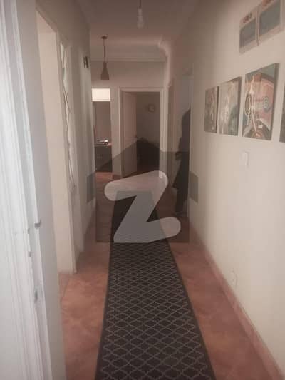 کلفٹن ۔ بلاک 2 کلفٹن,کراچی میں 4 کمروں کا 14 مرلہ فلیٹ 5.3 کروڑ میں برائے فروخت۔ کلفٹن ۔ بلاک 2 کلفٹن,کراچی میں 4 کمروں کا 14 مرلہ فلیٹ 5.3 کروڑ میں برائے فروخت۔