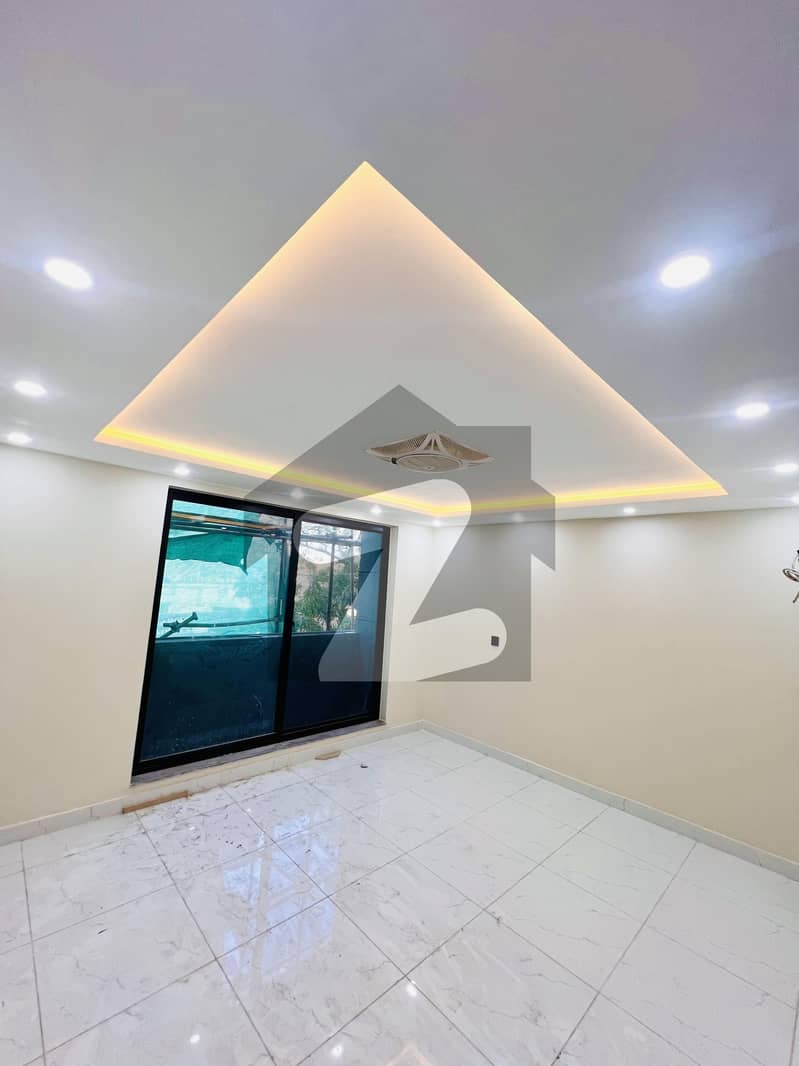 LUXURY 1-Bed Apartment For Sale LUXURY 1-Bed Apartment For Sale