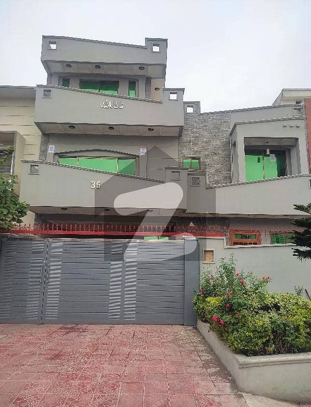 جی ۔ 13 اسلام آباد میں 3 کمروں کا 10 مرلہ بالائی پورشن 1.05 لاکھ میں کرایہ پر دستیاب ہے۔