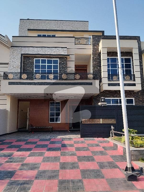 جی ۔ 13 اسلام آباد میں 3 کمروں کا 10 مرلہ بالائی پورشن 1.1 لاکھ میں کرایہ پر دستیاب ہے۔ جی ۔ 13 اسلام آباد میں 3 کمروں کا 10 مرلہ بالائی پورشن 1.1 لاکھ میں کرایہ پر دستیاب ہے۔