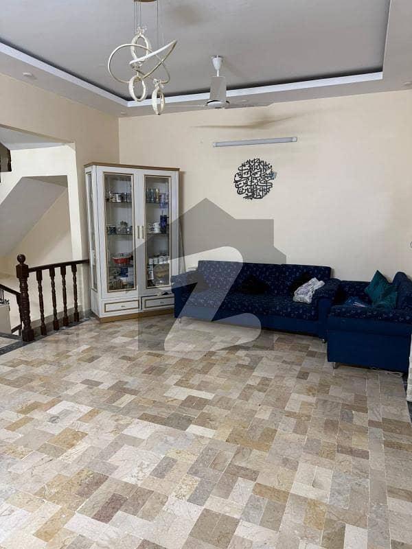 ONE UNIT BANGLOW FOR SALE ONE UNIT BANGLOW FOR SALE