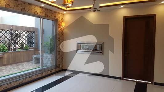 ڈی ایچ اے فیز9 پریزم - بلاک ای ڈی ایچ اے فیز9 پریزم,ڈی ایچ اے ڈیفینس,لاہور میں 1 کنال رہائشی پلاٹ 2.72 کروڑ میں برائے فروخت۔