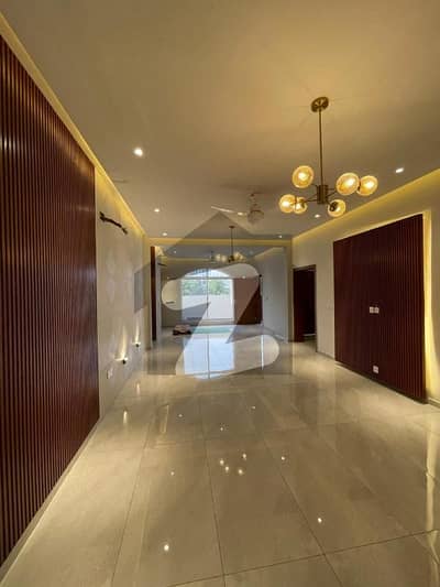 بحریہ انکلیو بحریہ ٹاؤن,اسلام آباد میں 5 کمروں کا 10 مرلہ مکان 5.25 کروڑ میں برائے فروخت۔