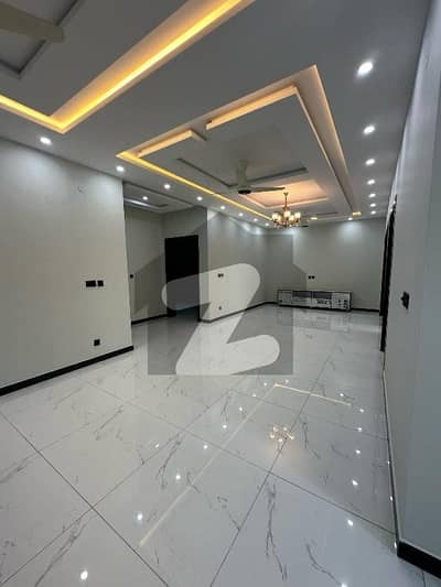 10 Marla Brand New House Available Rent In G 14