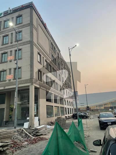 ڈی ایچ اے فیز 6 - بلاک اے فیز 6,ڈیفنس (ڈی ایچ اے),لاہور میں 8 مرلہ عمارت 3.5 لاکھ میں کرایہ پر دستیاب ہے۔