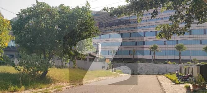 ڈی ایچ اے ڈیفینس فیز 2 ڈی ایچ اے ڈیفینس,اسلام آباد میں 1 کنال رہائشی پلاٹ 4.65 کروڑ میں برائے فروخت۔ ڈی ایچ اے ڈیفینس فیز 2 ڈی ایچ اے ڈیفینس,اسلام آباد میں 1 کنال رہائشی پلاٹ 4.65 کروڑ میں برائے فروخت۔