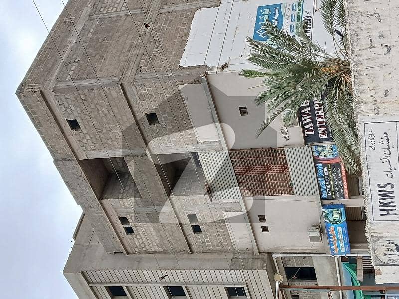 ملیر کراچی میں 3 کمروں کا 4 مرلہ فلیٹ 69.0 لاکھ میں برائے فروخت۔