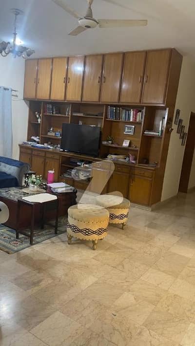 1 Kanal Owner Build House For Sale