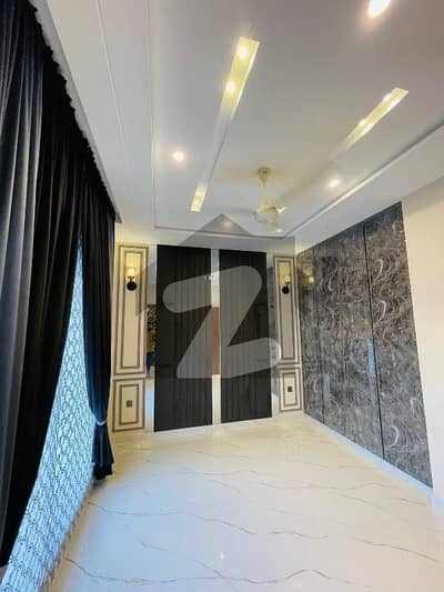 ٹاپ سٹی 1 اسلام آباد میں 2 کمروں کا 5 مرلہ فلیٹ 1.1 کروڑ میں برائے فروخت۔ ٹاپ سٹی 1 اسلام آباد میں 2 کمروں کا 5 مرلہ فلیٹ 1.1 کروڑ میں برائے فروخت۔