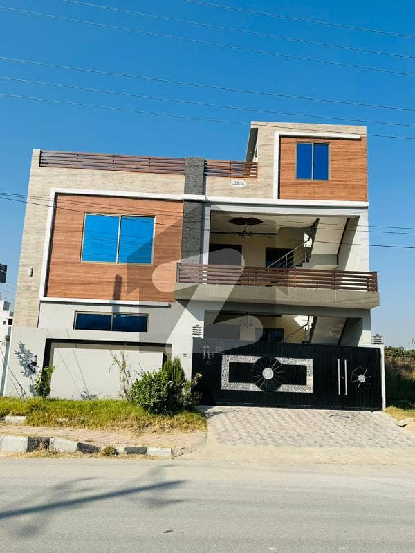 7 Marla Corner House For Sale 7 Marla Corner House For Sale