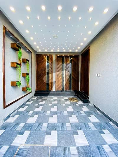 5 MARLA BEAUTIFUL FULL HOUSE FOR RENT 5 MARLA BEAUTIFUL FULL HOUSE FOR RENT