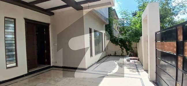10 Marla Upper Portion For Rent In G-13/4