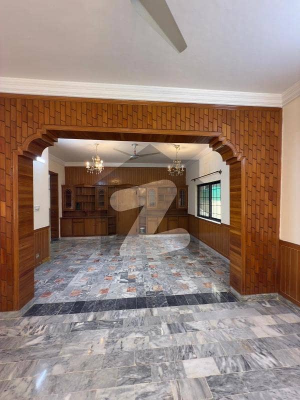 Full House 5bedroom Attache Washroom Full House 5bedroom Attache Washroom