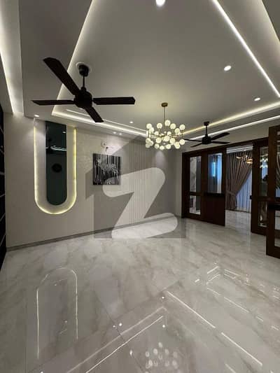 2000 Square Feet Flat In Lucky One Apartment For rent At Good Location 2000 Square Feet Flat In Lucky One Apartment For rent At Good Location