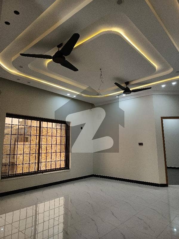 10 marla upper portion available for rent 10 marla upper portion available for rent