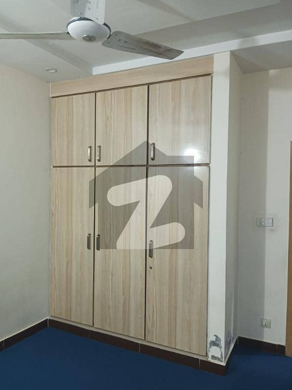 5 Marla 3rd Floor With Gas 5 Marla 3rd Floor With Gas