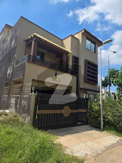 8 Marla House Very Reasonable Price 8 Marla House Very Reasonable Price