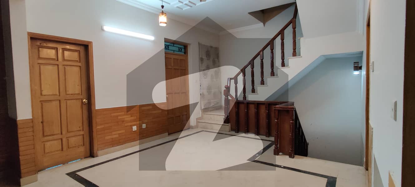 F-11/3 10 Marla House For Sale F-11/3 10 Marla House For Sale