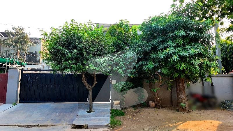 Beautiful House In Cavalry Ground Cantt