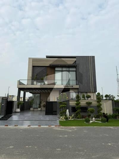 ڈی ایچ اے فیز 7 ڈیفنس (ڈی ایچ اے),لاہور میں 5 کمروں کا 1 کنال مکان 5.9 کروڑ میں برائے فروخت۔ ڈی ایچ اے فیز 7 ڈیفنس (ڈی ایچ اے),لاہور میں 5 کمروں کا 1 کنال مکان 5.9 کروڑ میں برائے فروخت۔