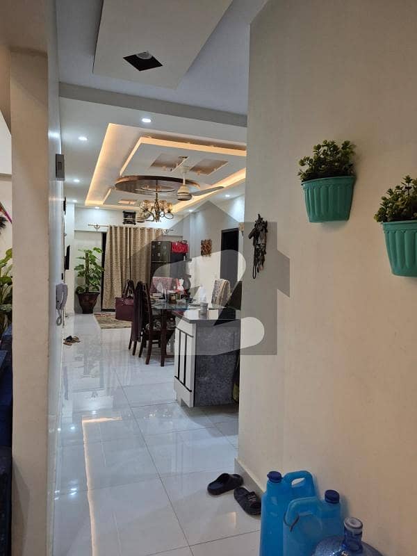 Falaknaz Harmony Flat