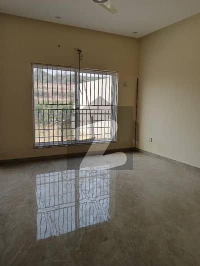 بحریہ انکلیو بحریہ ٹاؤن,اسلام آباد میں 3 کمروں کا 10 مرلہ بالائی پورشن 73.0 ہزار میں کرایہ پر دستیاب ہے۔ بحریہ انکلیو بحریہ ٹاؤن,اسلام آباد میں 3 کمروں کا 10 مرلہ بالائی پورشن 73.0 ہزار میں کرایہ پر دستیاب ہے۔