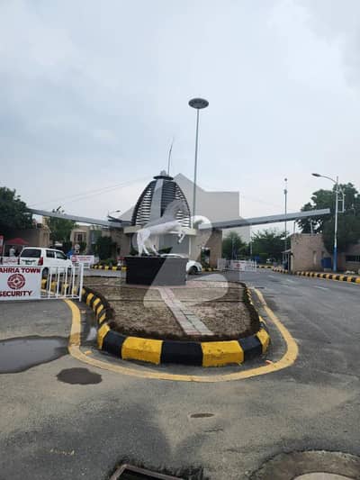 8 Marla Opan Form No Transfer Fee Facing Park Plot Available For Sale Bahria Nasheman Lahore