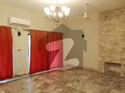 House In Demolished Condition For Sale F-6