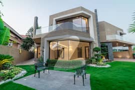 26 MARLA BRAND NEW FULLY FURNISHED LUXURY HOUSE FOR
