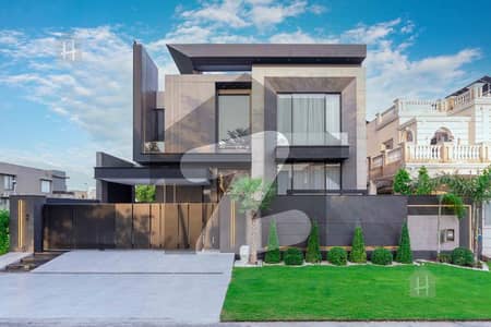 ڈی ایچ اے فیز 7 ڈیفنس (ڈی ایچ اے),لاہور میں 5 کمروں کا 1 کنال مکان 6.45 کروڑ میں برائے فروخت۔ ڈی ایچ اے فیز 7 ڈیفنس (ڈی ایچ اے),لاہور میں 5 کمروں کا 1 کنال مکان 6.45 کروڑ میں برائے فروخت۔