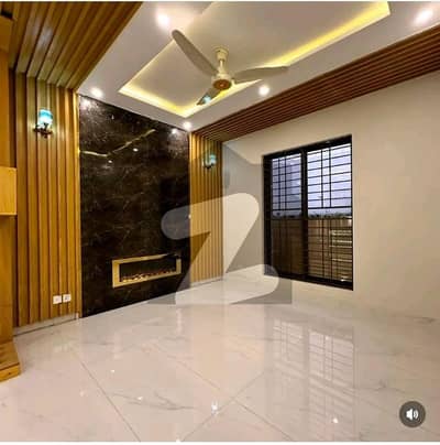 6 MARLA BEAUTIFUL HOUSE AVAILABLE FOR RENT IN PARAGON CITY 6 MARLA BEAUTIFUL HOUSE AVAILABLE FOR RENT IN PARAGON CITY