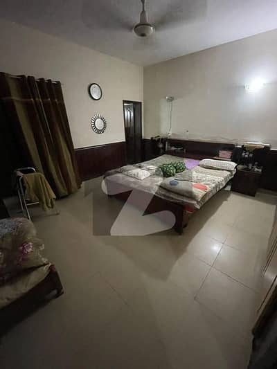 ڈیفینس چوک ڈی ایچ اے ڈیفینس,لاہور میں 3 کمروں کا 5 مرلہ مکان 1.7 کروڑ میں برائے فروخت۔