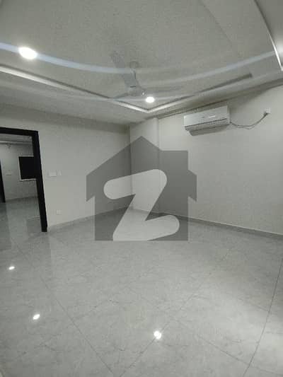 دی رائل مال اینڈ ریزیڈینسی بحریہ انکلیو,بحریہ ٹاؤن,اسلام آباد میں 1 کمرے کا 4 مرلہ فلیٹ 48.0 ہزار میں کرایہ پر دستیاب ہے۔ دی رائل مال اینڈ ریزیڈینسی بحریہ انکلیو,بحریہ ٹاؤن,اسلام آباد میں 1 کمرے کا 4 مرلہ فلیٹ 48.0 ہزار میں کرایہ پر دستیاب ہے۔