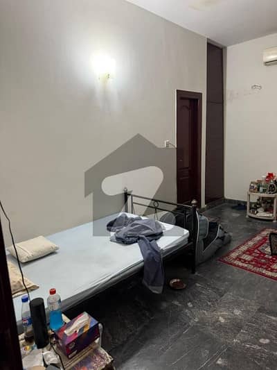 One Bed Available For Rent