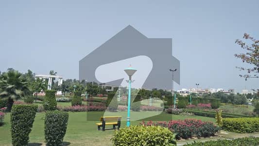 گالف ویو ریزیڈنسیا - فیز 2 گالف ویو ریذڈینشیاء,بحریہ ٹاؤن,لاہور میں 10 مرلہ رہائشی پلاٹ 90.0 لاکھ میں برائے فروخت۔ گالف ویو ریزیڈنسیا - فیز 2 گالف ویو ریذڈینشیاء,بحریہ ٹاؤن,لاہور میں 10 مرلہ رہائشی پلاٹ 90.0 لاکھ میں برائے فروخت۔