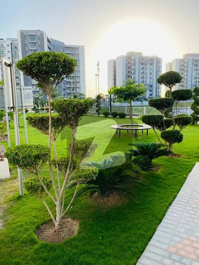 10 MARLA 3 BEDROOMS BRAND NEW APARTMENT FOR SALE SECTOR D ASKARI 11