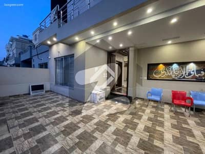 چلاس چلاس میں 3 کمروں کا 5 مرلہ مکان 2.2 کروڑ میں برائے فروخت۔