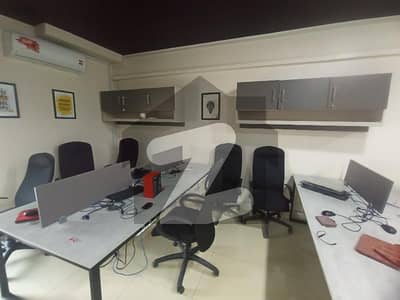 ڈی ایچ اے فیز 6 ڈی ایچ اے ڈیفینس,کراچی میں 5 مرلہ دفتر 1.6 لاکھ میں کرایہ پر دستیاب ہے۔