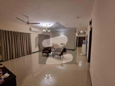 عسکری 5 ۔ سیکٹر جے عسکری 5,ملیر کنٹونمنٹ,کینٹ,کراچی میں 3 کمروں کا 12 مرلہ فلیٹ 4.4 کروڑ میں برائے فروخت۔