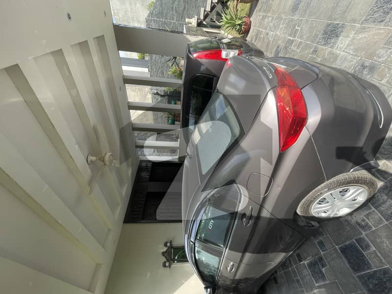 ایڈن ایوینیو ایڈن,لاہور میں 3 کمروں کا 12 مرلہ مکان 1.25 لاکھ میں کرایہ پر دستیاب ہے۔ ایڈن ایوینیو ایڈن,لاہور میں 3 کمروں کا 12 مرلہ مکان 1.25 لاکھ میں کرایہ پر دستیاب ہے۔