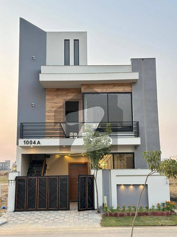 5 Marla Designer villa for Sale 5 Marla Designer villa for Sale