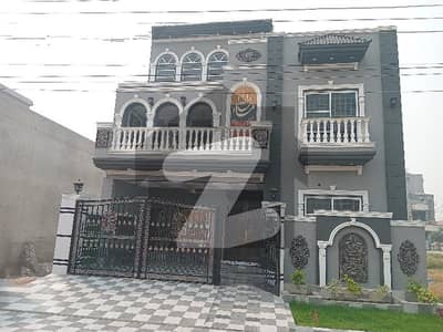 Brand New 10 Marla House for sale in LDA Avenue-1 M block. Brand New 10 Marla House for sale in LDA Avenue-1 M block.
