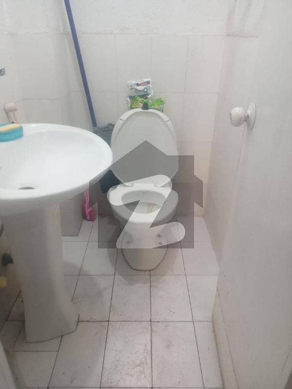 گلبرگ 2 گلبرگ,لاہور میں 1 کمرے کا 2 مرلہ دفتر 35.0 ہزار میں کرایہ پر دستیاب ہے۔ گلبرگ 2 گلبرگ,لاہور میں 1 کمرے کا 2 مرلہ دفتر 35.0 ہزار میں کرایہ پر دستیاب ہے۔