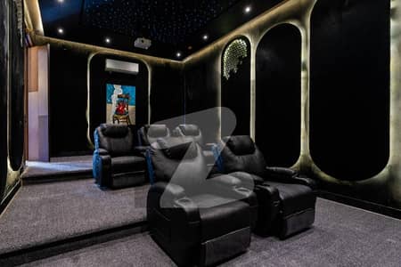 ڈی ایچ اے فیز 6 - بلاک ای فیز 6,ڈیفنس (ڈی ایچ اے),لاہور میں 7 کمروں کا 2 کنال مکان 33.0 کروڑ میں برائے فروخت۔