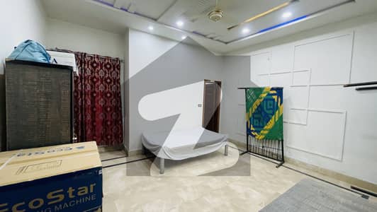 ایڈن آچرڈ فیصل آباد میں 5 کمروں کا 7 مرلہ مکان 2.9 کروڑ میں برائے فروخت۔