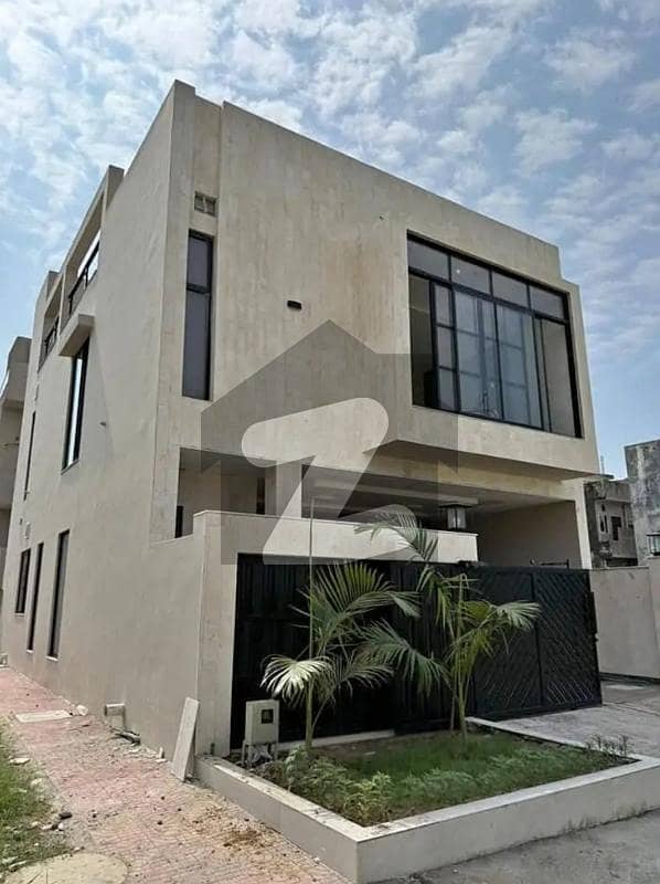 بی ۔ 17 اسلام آباد میں 5 کمروں کا 5 مرلہ مکان 2.8 کروڑ میں برائے فروخت۔ بی ۔ 17 اسلام آباد میں 5 کمروں کا 5 مرلہ مکان 2.8 کروڑ میں برائے فروخت۔