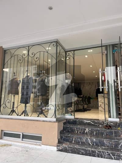 بحریہ ٹاؤن سیکٹر ای بحریہ ٹاؤن,لاہور میں 2 مرلہ دکان 1.7 کروڑ میں برائے فروخت۔ بحریہ ٹاؤن سیکٹر ای بحریہ ٹاؤن,لاہور میں 2 مرلہ دکان 1.7 کروڑ میں برائے فروخت۔