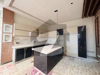 ڈی ایچ اے فیز 8 ڈی ایچ اے ڈیفینس,کراچی میں 6 کمروں کا 12 مرلہ مکان 11.95 کروڑ میں برائے فروخت۔ ڈی ایچ اے فیز 8 ڈی ایچ اے ڈیفینس,کراچی میں 6 کمروں کا 12 مرلہ مکان 11.95 کروڑ میں برائے فروخت۔