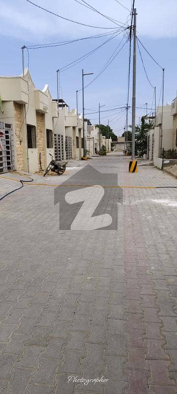 فلکناز ڈریمز ملیر,کراچی میں 3 کمروں کا 5 مرلہ مکان 95.0 لاکھ میں برائے فروخت۔ فلکناز ڈریمز ملیر,کراچی میں 3 کمروں کا 5 مرلہ مکان 95.0 لاکھ میں برائے فروخت۔