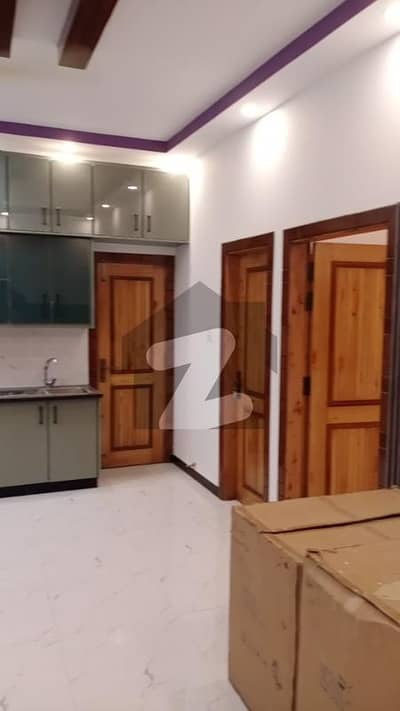 نیا ناظم آباد کراچی میں 4 کمروں کا 5 مرلہ مکان 4.45 کروڑ میں برائے فروخت۔